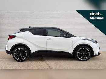 Used Toyota C-HR 2023 for sale - 76338918: Photo