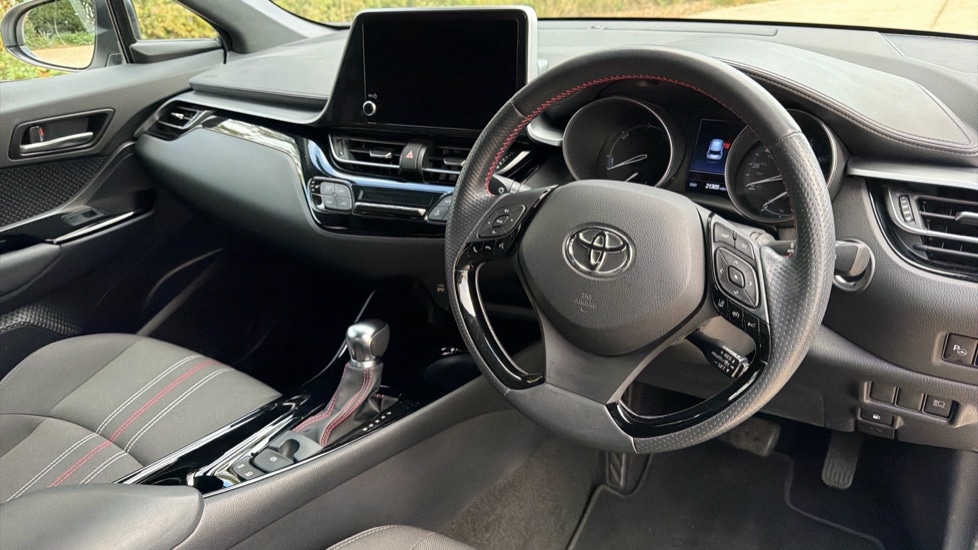 Used Toyota C-HR 2023 for sale - 76338918: Photo 9