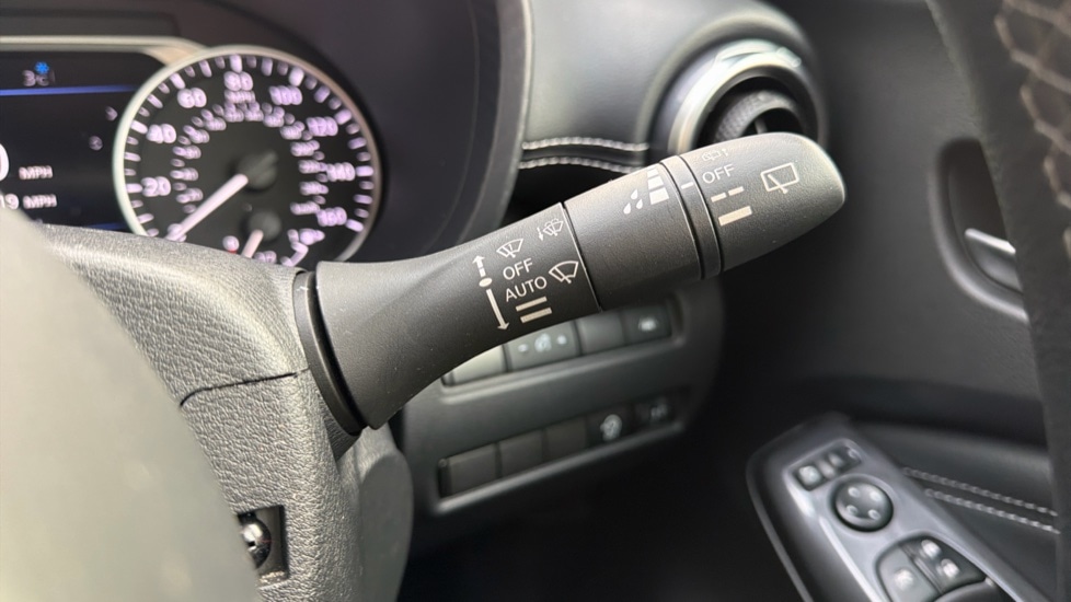 Used Nissan Juke 2023 for sale - 76552564: Photo 28