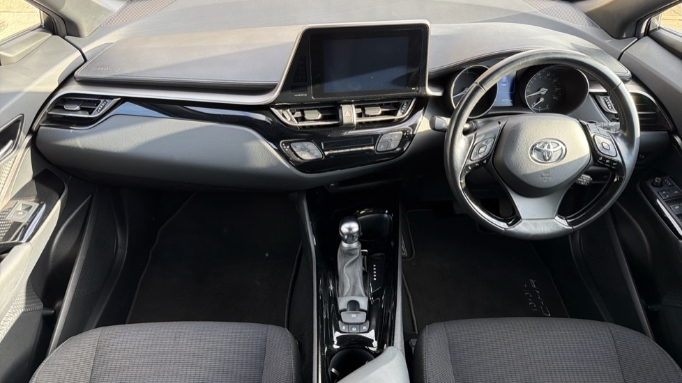 Used Toyota C-HR 2019 for sale - 76684314: Photo 11