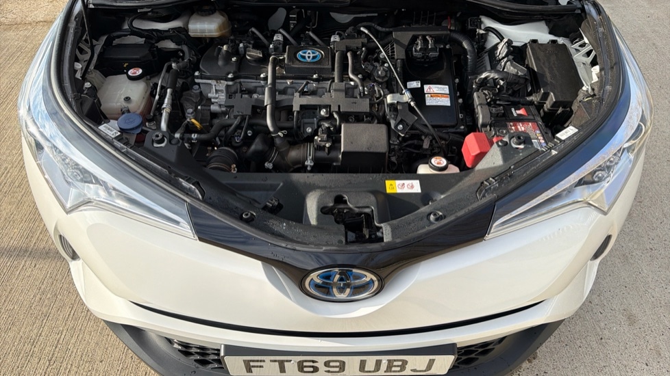 Used Toyota C-HR 2019 for sale - 76684314: Photo 16