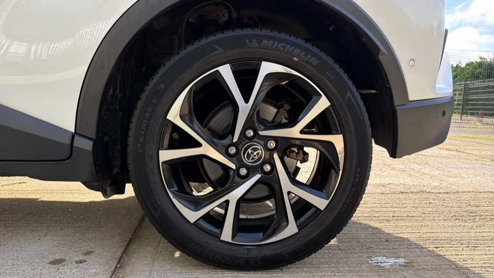 Used Toyota C-HR 2019 for sale - 76684314: Photo 18