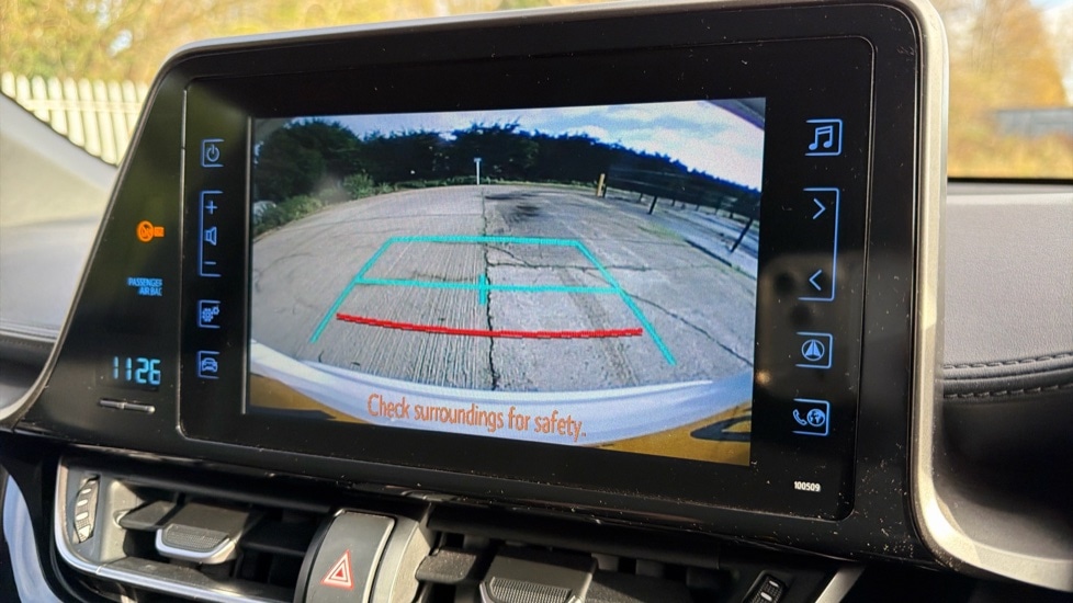 Used Toyota C-HR 2019 for sale - 76684314: Photo 25