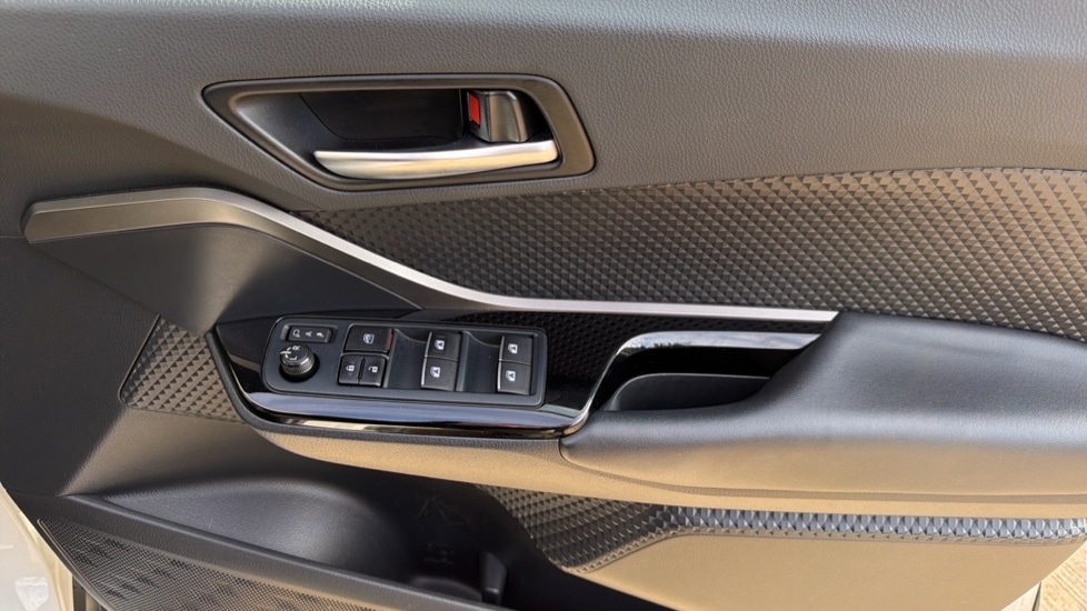 Used Toyota C-HR 2019 for sale - 76684314: Photo 29