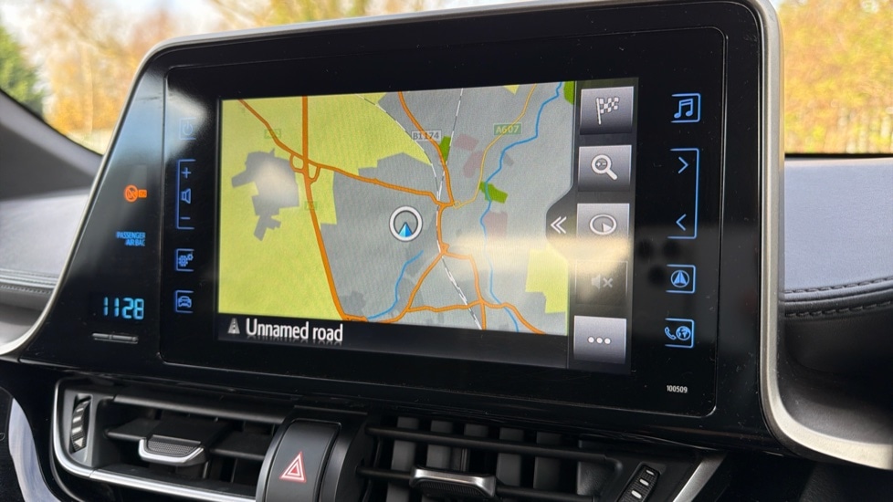 Used Toyota C-HR 2019 for sale - 76684314: Photo 34