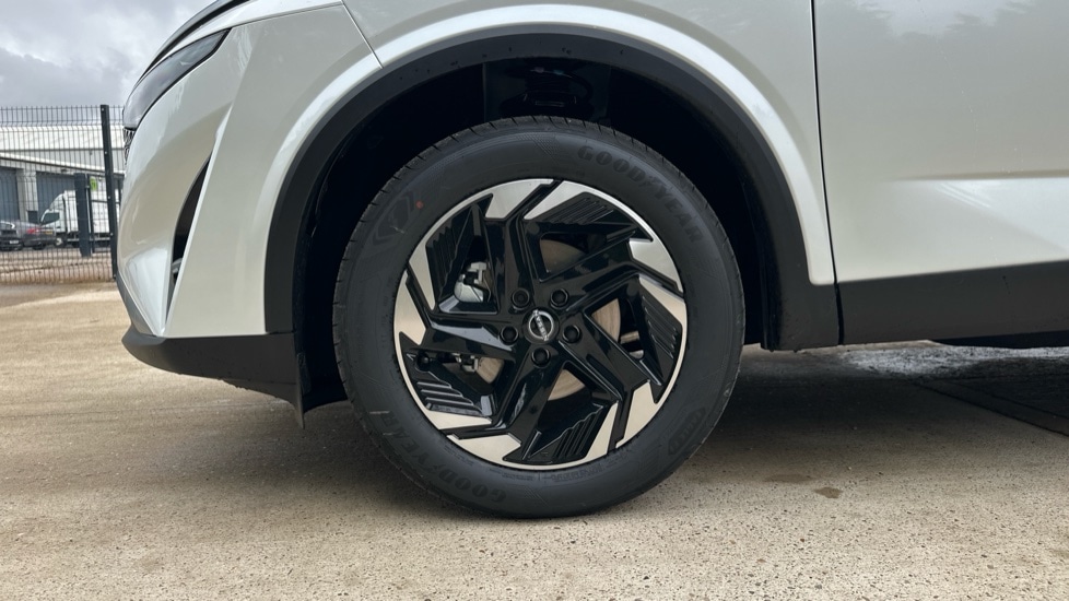 Used Nissan Qashqai 2025 for sale - 76773175: Photo 4