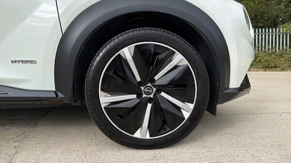 Used Nissan Juke 2023 for sale - 76140394: Photo 24