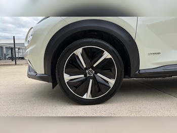 Used Nissan Juke 2023 for sale - 76140394: Photo 4
