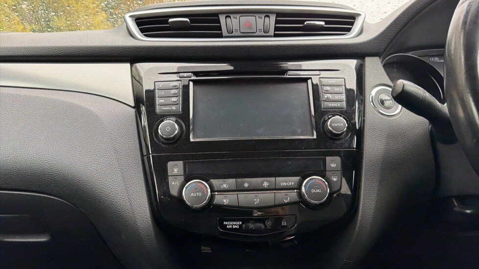 Used Nissan Qashqai 2017 for sale - 76458799: Photo 15