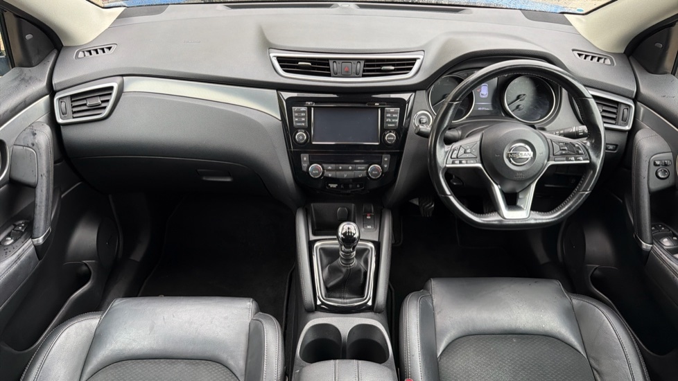 Used Nissan Qashqai 2017 for sale - 76458799: Photo 8