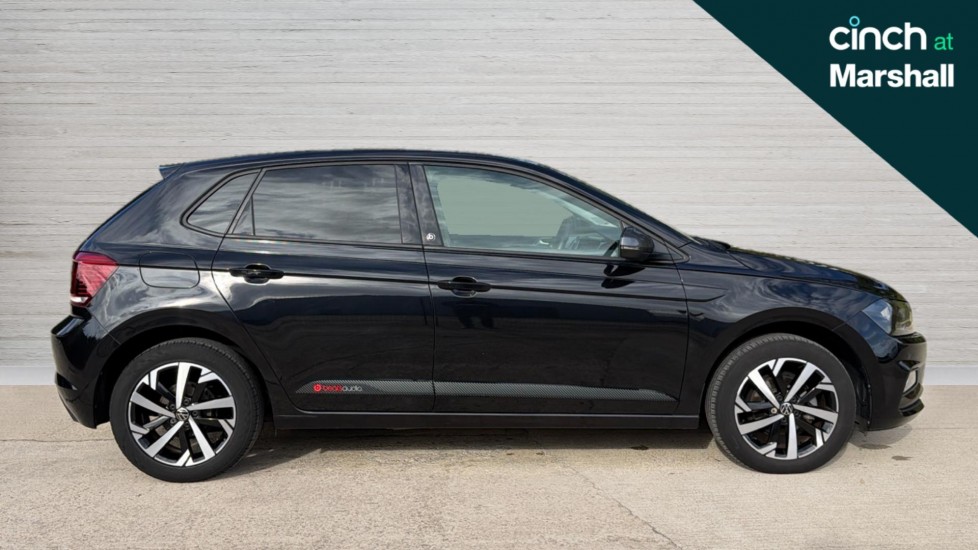 Used Volkswagen Polo 2021 for sale - 76302275: Photo 2