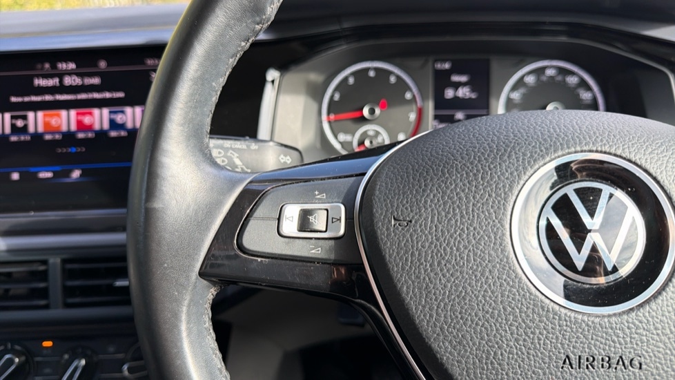 Used Volkswagen Polo 2021 for sale - 76302275: Photo 22