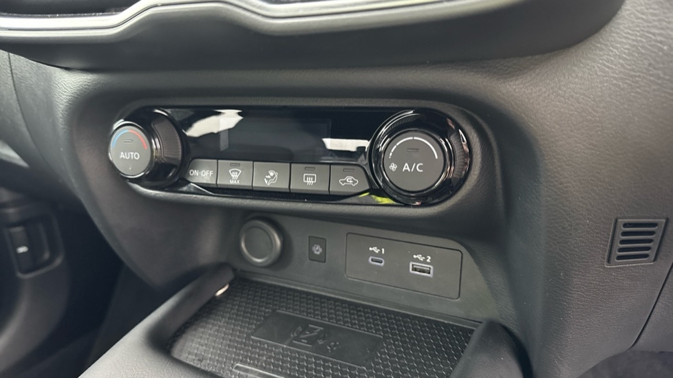 Used Nissan Juke 2024 for sale - 76999326: Photo 35