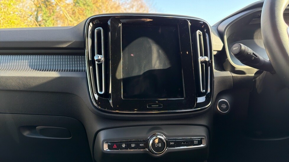 Used Volvo XC40 2021 for sale - 76487131: Photo 12