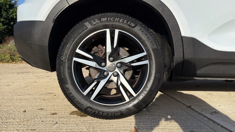 Used Volvo XC40 2021 for sale - 76487131: Photo 19