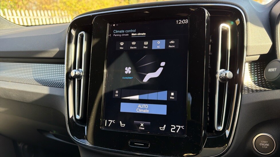 Used Volvo XC40 2021 for sale - 76487131: Photo 35