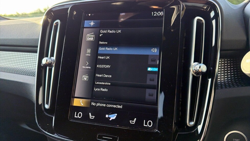 Used Volvo XC40 2021 for sale - 76487131: Photo 39