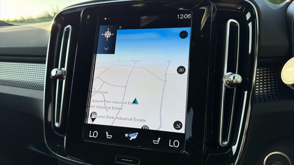 Used Volvo XC40 2021 for sale - 76487131: Photo 40