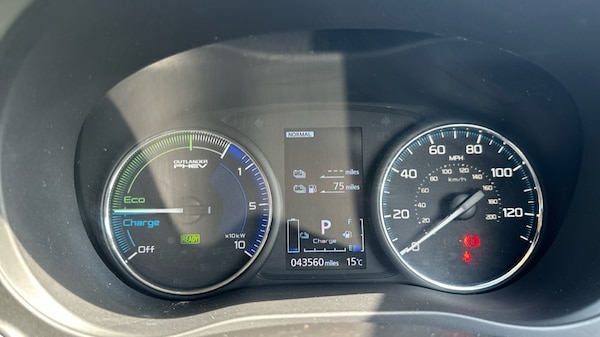 Used Mitsubishi Outlander 2020 for sale - 74673585: Photo 13