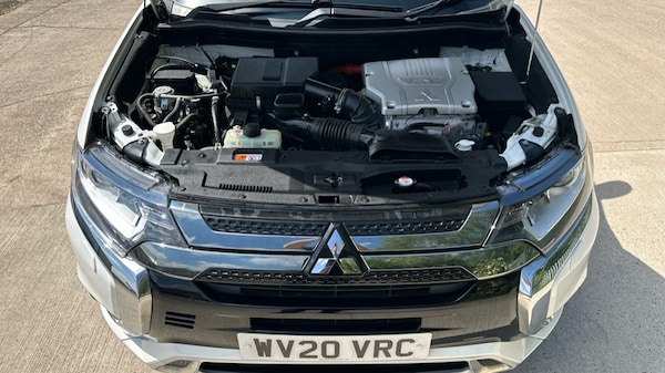 Used Mitsubishi Outlander 2020 for sale - 74673585: Photo 16