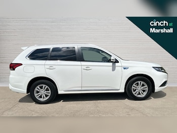 Used Mitsubishi Outlander 2020 for sale - 74673585: Photo