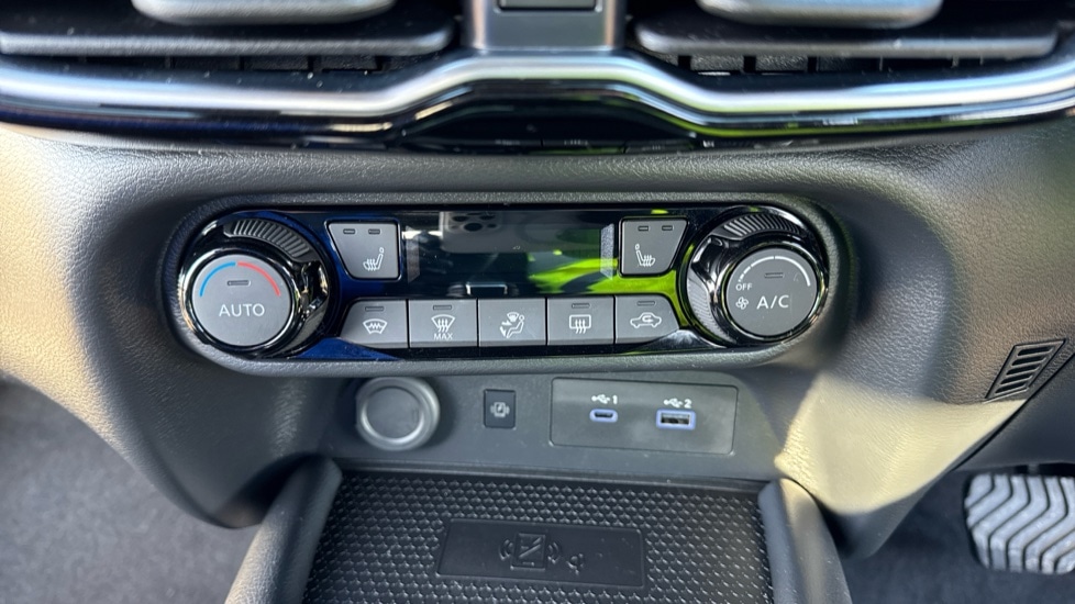 Used Nissan Juke 2024 for sale - 76999536: Photo 35