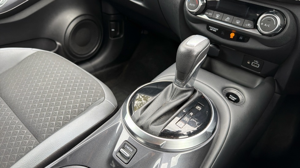 Used Nissan Juke 2023 for sale - 76479790: Photo 30