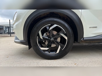 Used Nissan Juke 2023 for sale - 76479790: Photo