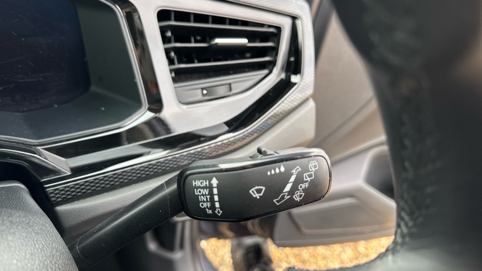 Used Volkswagen Polo 2022 for sale - 76999497: Photo 25