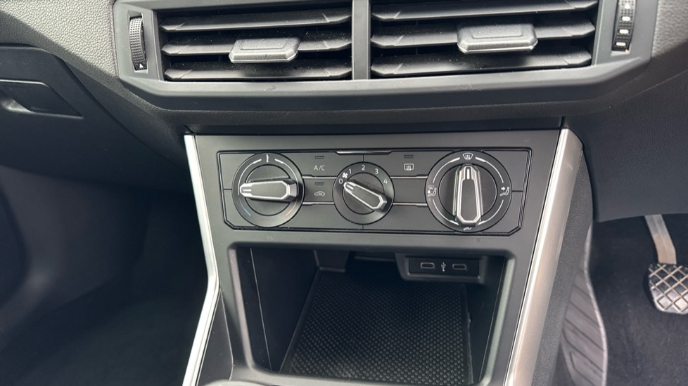 Used Volkswagen Polo 2022 for sale - 76999497: Photo 33