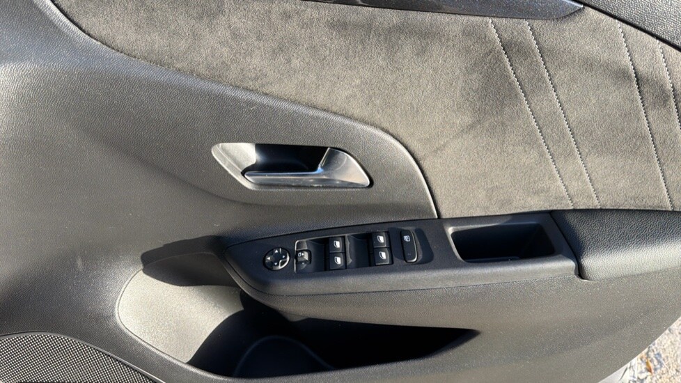 Used Vauxhall Corsa 2022 for sale - 76552270: Photo 32