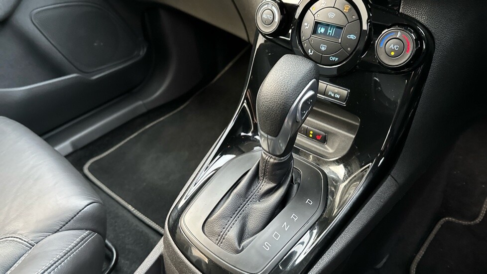 Used Ford Fiesta 2016 for sale - 77075773: Photo 29