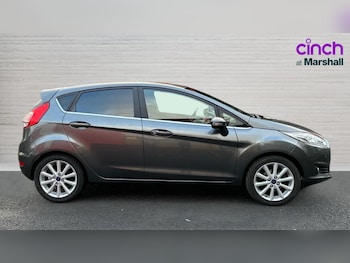Used Ford Fiesta 2016 for sale - 77075773: Photo