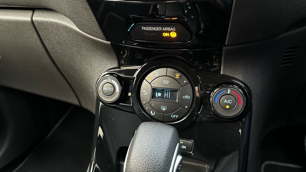 Used Ford Fiesta 2016 for sale - 77075773: Photo 33