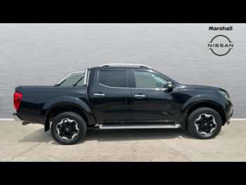 Used Nissan Navara 2020 for sale - 75045920: Photo