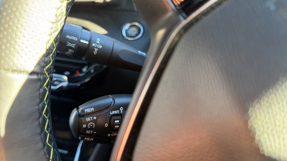 Used Peugeot 2008 2022 for sale - 76664355: Photo 24