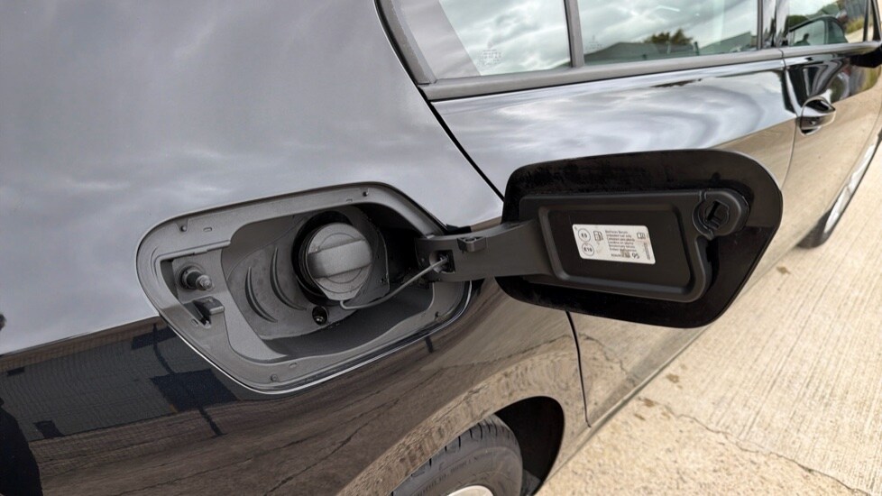 Used Volkswagen Golf 2022 for sale - 76302314: Photo 21