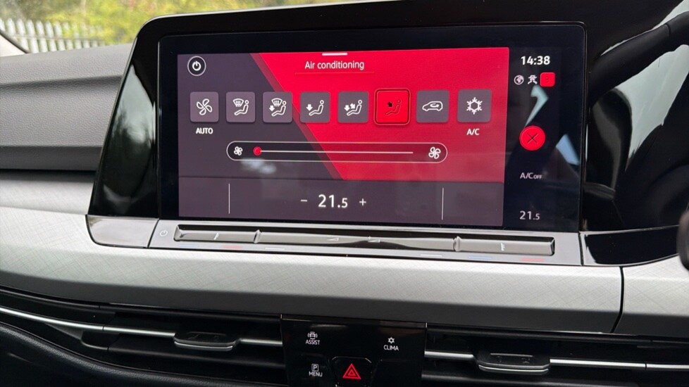 Used Volkswagen Golf 2022 for sale - 76302314: Photo 32