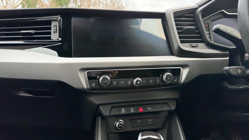 Used Audi A1 2022 for sale - 77025492: Photo 12