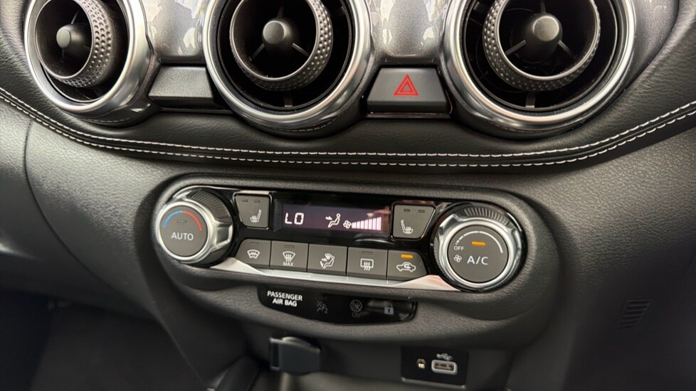 Used Nissan Juke 2023 for sale - 76311865: Photo 35