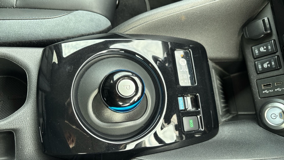 Used Nissan Leaf 2022 for sale - 77004895: Photo 30