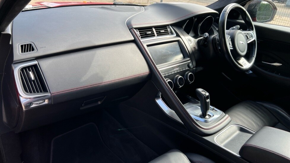 Used Jaguar E-Pace 2018 for sale - 76154914: Photo 10