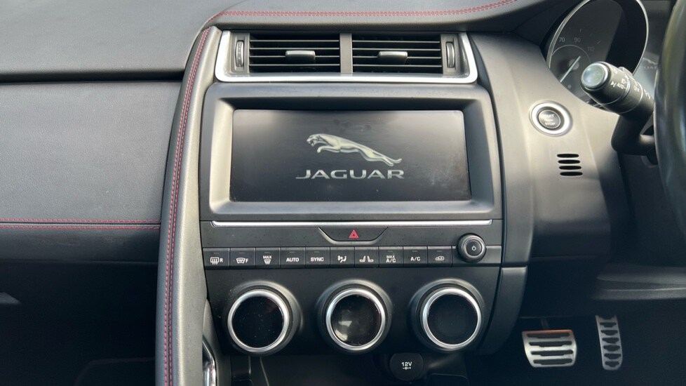 Used Jaguar E-Pace 2018 for sale - 76154914: Photo 12