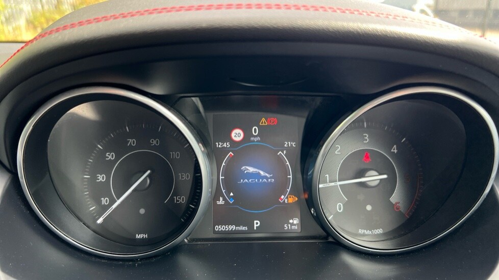 Used Jaguar E-Pace 2018 for sale - 76154914: Photo 13