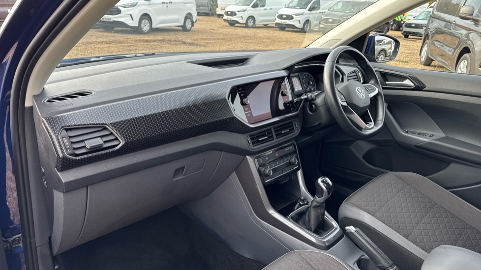 Used Volkswagen T-Cross 2020 for sale - 76999482: Photo 10
