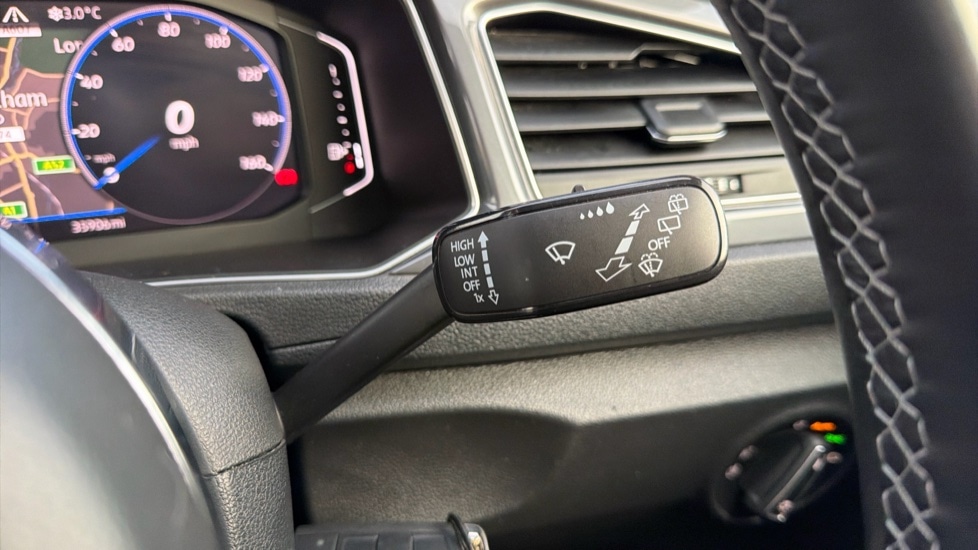 Used Volkswagen T-Roc 2020 for sale - 76660707: Photo 23