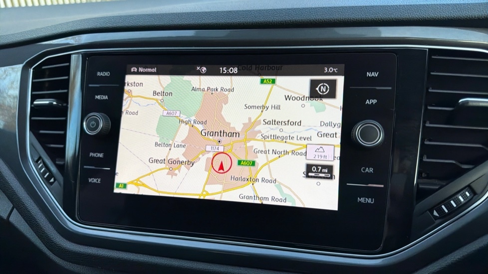 Used Volkswagen T-Roc 2020 for sale - 76660707: Photo 26