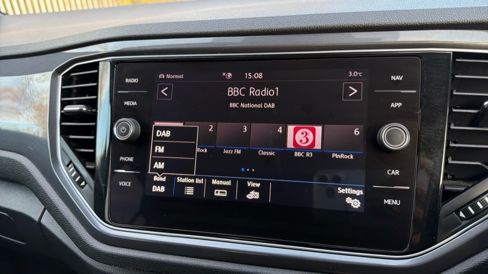 Used Volkswagen T-Roc 2020 for sale - 76660707: Photo 32