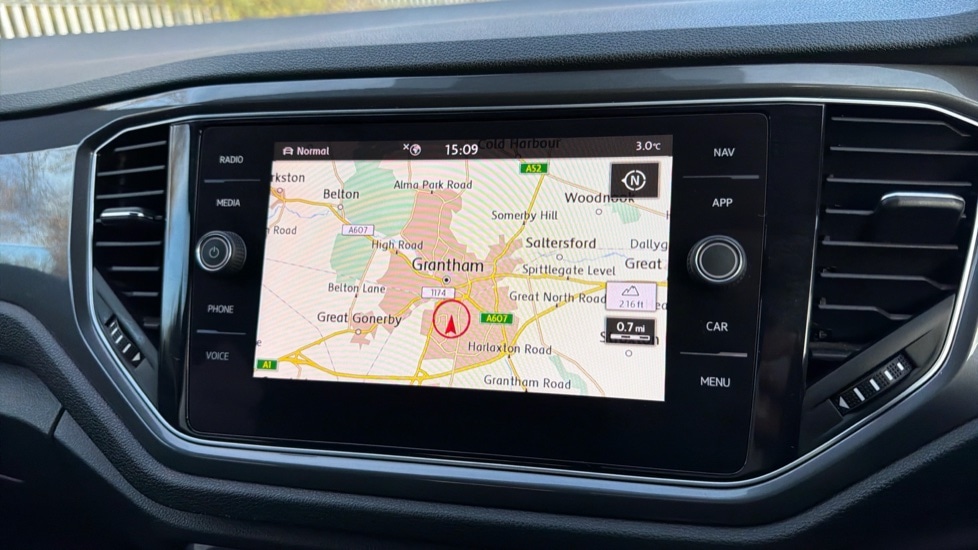 Used Volkswagen T-Roc 2020 for sale - 76660707: Photo 36