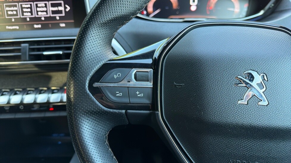 Used Peugeot 5008 2019 for sale - 76873289: Photo 25